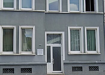 Aylin Civelek Heilpraktikerin photo Aylin Civelek Heilpraktikerin