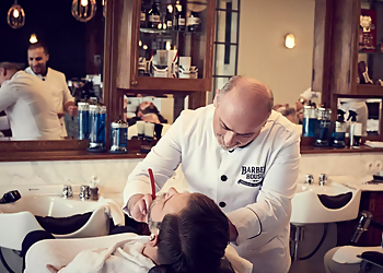 BARBER HOUSE München Glockenbachviertel BARBER HOUSE München Glockenbachviertel