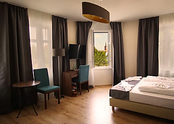 Bett und Buch photo Bett und Buch