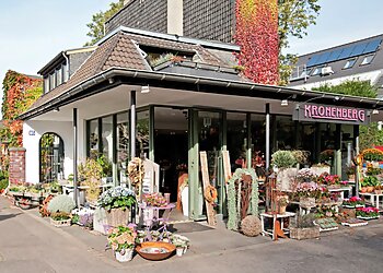 Blumen Kronenberg photo Blumen Kronenberg