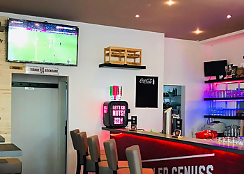 Bull’s Eye Sportsbar 