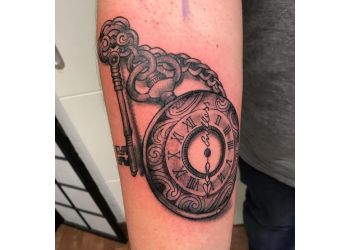 Buntland Ink Tattoo & Piercing image Buntland Ink Tattoo & Piercing