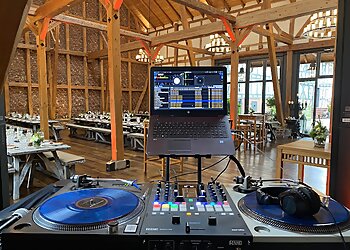 DJ 4 Event photo DJ 4 Event