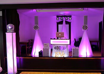 DJ René de Rot Wedding & Event DJ photo DJ René de Rot Wedding & Event DJ