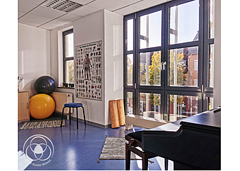 Daniela Hollands Heilpraktikerin photo Daniela Hollands Heilpraktikerin