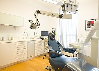 Dr. Dirk Rustenbach - DENTOLOGIKUM BRAUNSCHWEIG image Dr. Dirk Rustenbach - DENTOLOGIKUM BRAUNSCHWEIG