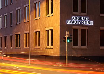 Dr. Med. Nils Stechl - AUGUSTA BEAUTY CLINIC photo Dr. Med. Nils Stechl - AUGUSTA BEAUTY CLINIC