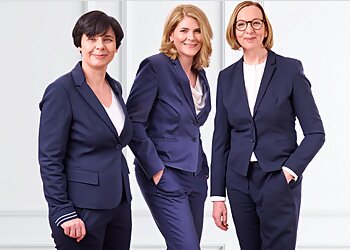 Dr. Nadine Rumpke - Dr. Rumpke, Kaden & Collegen photo Dr. Nadine Rumpke - Dr. Rumpke, Kaden & Collegen