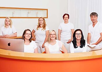 Dr. Roger Barz - Zahngesundheit Halle photo Dr. Roger Barz - Zahngesundheit Halle