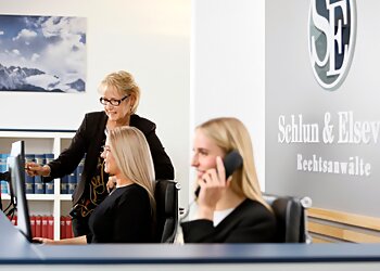 Dr. Tim Schlun - SCHLUN & ELSEVEN  photo Dr. Tim Schlun - SCHLUN & ELSEVEN