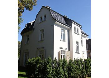 Dr. Turgay Turhan - Dental Praxisklinik photo Dr. Turgay Turhan - Dental Praxisklinik