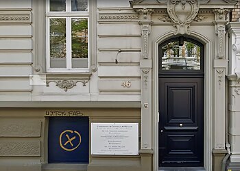 Dr. jur. Gerrit Müller - DR. LINDEMANN DR. MÜLLER RECHTSANWÄLTE & FACHANWÄLTE image Dr. jur. Gerrit Müller - DR. LINDEMANN DR. MÜLLER RECHTSANWÄLTE & FACHANWÄLTE