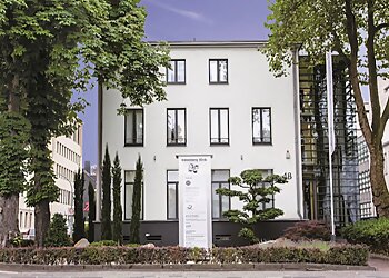 Dr. med. Alexander Hilpert - KAISERBERG KLINIK GmbH photo Dr. med. Alexander Hilpert - KAISERBERG KLINIK GmbH