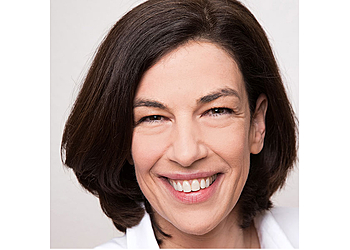 Dr. med. Andrea Busse