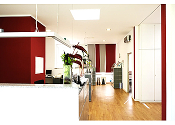 Dr. med. Andrej Krücken - Neurologie am Zoo image Dr. med. Andrej Krücken - Neurologie am Zoo