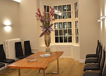 Dr. med. Anita Wagner - NEUROLOGIE AN DER OPER image Dr. med. Anita Wagner - NEUROLOGIE AN DER OPER