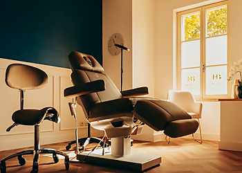 Dr. med. Anne Heuschkel photo Dr. med. Anne Heuschkel