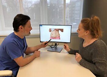 Dr. med. Burak Fouquet image Dr. med. Burak Fouquet