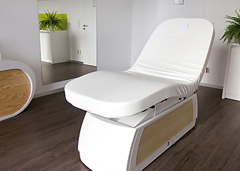 Dr. med. Claudius Robert Kässmann - Lege Artis Praxis für Ästhetische & Plastische Chirurgie image Dr. med. Claudius Robert Kässmann - Lege Artis Praxis für Ästhetische & Plastische Chirurgie