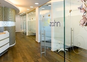 Dr. med. Dent. Ehsan Andabili - 360°ZAHN image Dr. med. Dent. Ehsan Andabili - 360°ZAHN