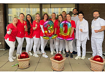 Dr. med. Eörs Szabo - Szabo Dermatologie image Dr. med. Eörs Szabo - Szabo Dermatologie