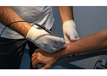 Dr. med. Günter Reinhard - hautbonn image Dr. med. Günter Reinhard - hautbonn