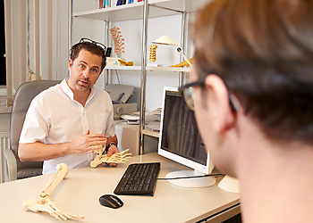 Dr. med. Henrik Krieger - Orthopädische Praxis Dr. Henrik Krieger image Dr. med. Henrik Krieger - Orthopädische Praxis Dr. Henrik Krieger