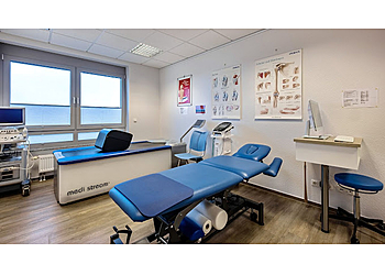 Dr. med. Hoang Dzung Nguyen - OCN-Orthopädische Chirurgie Dr. Nguyen image Dr. med. Hoang Dzung Nguyen - OCN-Orthopädische Chirurgie Dr. Nguyen