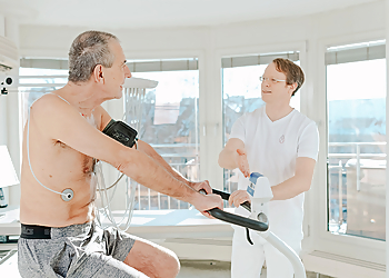 Dr. med. Jan Smid - Herzpraxis Magdeburg image Dr. med. Jan Smid - Herzpraxis Magdeburg