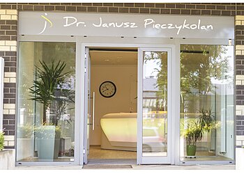 Dr. med. Janusz Pieczykolan - ORTHOPÄDIE ZENTRUM BONN image Dr. med. Janusz Pieczykolan - ORTHOPÄDIE ZENTRUM BONN