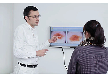 Dr. med. Johannes Niesmann - Hautzentrum Jahrhunderthaus photo Dr. med. Johannes Niesmann - Hautzentrum Jahrhunderthaus