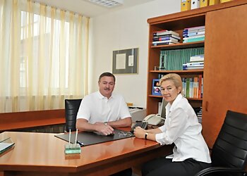 Dr. med. Julia Hedrich photo Dr. med. Julia Hedrich