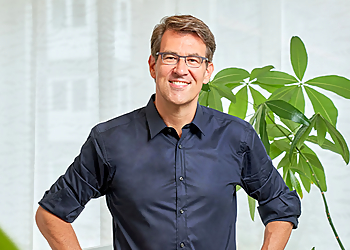 Dr. med. Lars Doehring Dr. med. Lars Doehring