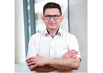 Dr. med. Marinko Martinovic - Neurologie 360° Dr. med. Marinko Martinovic - Neurologie 360°