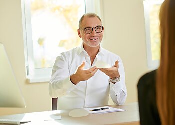 Dr. med. Markus Klöppel - THERESIUM image Dr. med. Markus Klöppel - THERESIUM