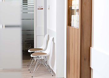 Dr. med. Markus Kratofiel - Treffpunkt Haut am Theaterplatz photo Dr. med. Markus Kratofiel - Treffpunkt Haut am Theaterplatz