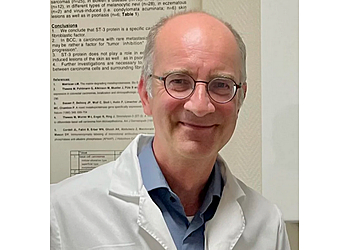 Dr. med Matthias Thewes Dr. med Matthias Thewes