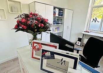 Dr. med. Michaela Montanari - PRIVATPRAXIS FÜR PLASTISCHE & ÄSTHETISCHE CHIRURGIE photo Dr. med. Michaela Montanari - PRIVATPRAXIS FÜR PLASTISCHE & ÄSTHETISCHE CHIRURGIE