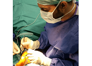 Dr. med. Mohamed Amer - Ain Shams Univ. Mohamed Amer Zentrum für orthopädische Chirugie photo Dr. med. Mohamed Amer - Ain Shams Univ. Mohamed Amer Zentrum für orthopädische Chirugie