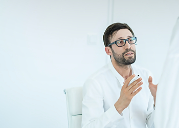Dr. med. Mohamed Arafkas