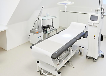 Dr. med. Natalia Straub - HAUTÄRZTE Hamm image Dr. med. Natalia Straub - HAUTÄRZTE Hamm