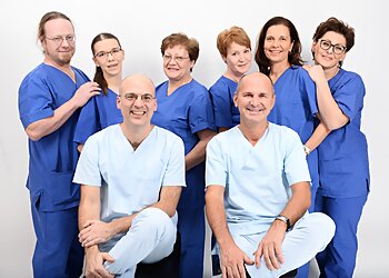 Dr. med. Oliver Izi photo Dr. med. Oliver Izi