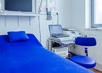 Dr. med. Pawel Fidzinski - PRAXIS FÜR NEUROLOGIE NEURODOC-BERLIN image Dr. med. Pawel Fidzinski - PRAXIS FÜR NEUROLOGIE NEURODOC-BERLIN