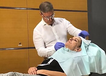 Dr. med. Peter Mikowsky image Dr. med. Peter Mikowsky