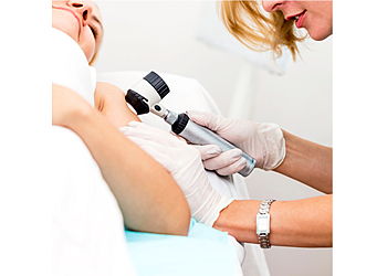 Dr. med. Sonja Grundmann - Dermatologie am Rosenplatz photo Dr. med. Sonja Grundmann - Dermatologie am Rosenplatz