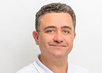 Dr. med. Stoyan Bayganov Dr. med. Stoyan Bayganov