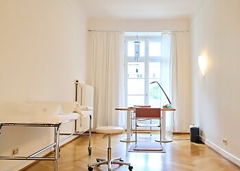 Dr. med. Ute Prügner image  Dr. med. Ute Prügner