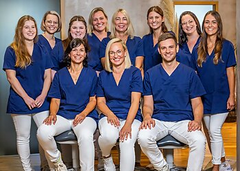 Dr. med. dent. Caroline Köllner-Holzheu - ZAHNARZTPRAXIS photo Dr. med. dent. Caroline Köllner-Holzheu - ZAHNARZTPRAXIS