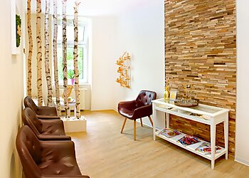 Dr. med. dent. Cornelia Krasselt image Dr. med. dent. Cornelia Krasselt