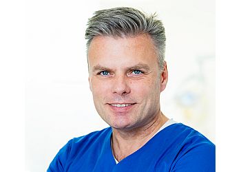 Dr. med. dent. Dr. Berthold Kappek